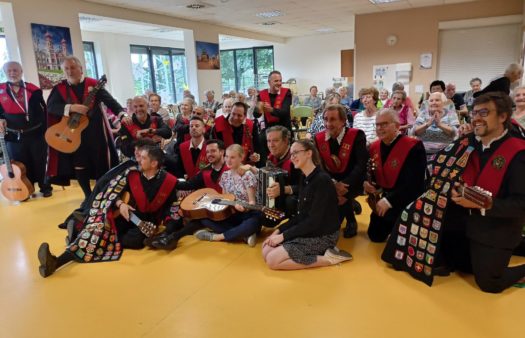 Folklorní vystoupení v SeniorCentru Plzeň