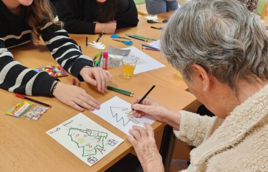 Vyrábění a trénink paměti se studenty Střední školy profesora Švejcara