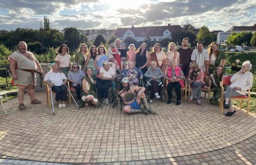 Zahradní slavnost v antickém stylu v SeniorCentru Plzeň